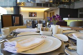 HS HOTSSON Hotel Leon