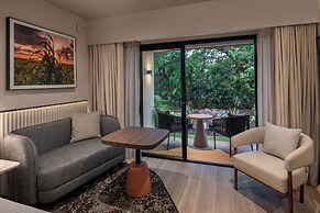Tanoa International Hotel