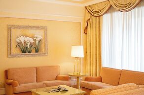 Royal Hotel Carlton
