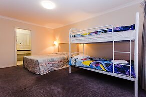 Sleepwell Motel