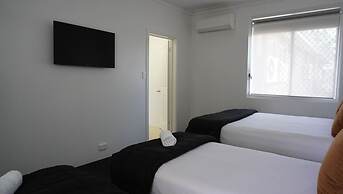 Abbotsleigh Motor Inn