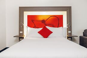 Novotel Darwin CBD