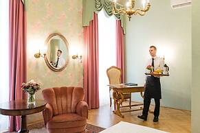 Hotel Regina