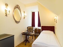 Hotel Regina