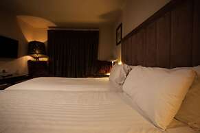 Strathaven Hotel