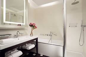 UNA Hotels Cusani Milano