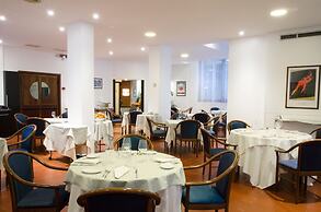 Astor Hotel