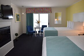 Breakers Resort & Beach Bar