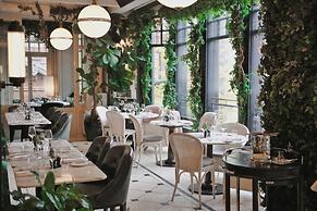 The Westbury Hotel