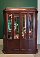 De Bonart Naples, Curio Collection by Hilton