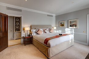 Dukes London