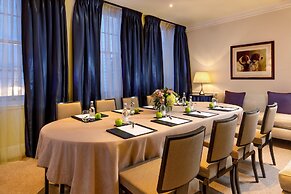 Dukes London