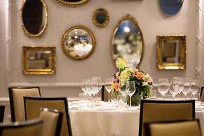 Dukes London
