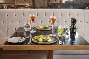 Dukes London