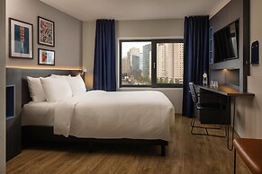 DoubleTree by Hilton Rotterdam Centre