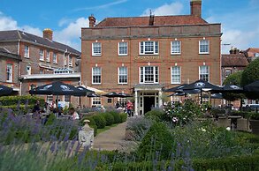 Crown Hotel