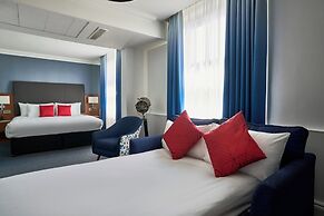 The Cumberland, London