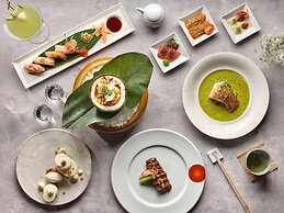 Four Seasons Hotel Singapore