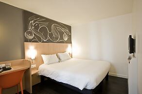 ibis Paris Père Lachaise