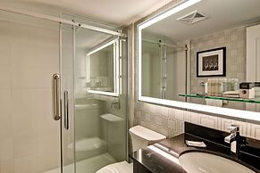 DoubleTree by Hilton Hotel Toronto Downtown