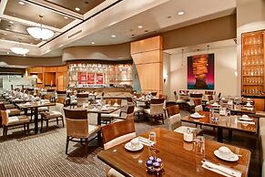 DoubleTree by Hilton Hotel Toronto Downtown