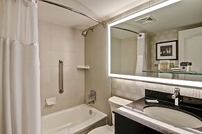 DoubleTree by Hilton Hotel Toronto Downtown