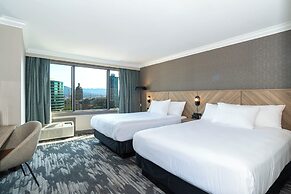 Sandman Signature Vancouver Downtown Hotel