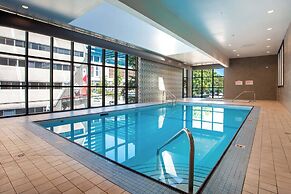 Sandman Signature Vancouver Downtown Hotel