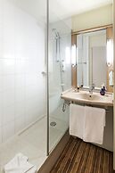 ibis Rennes Cesson