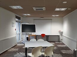 ibis Rennes Cesson