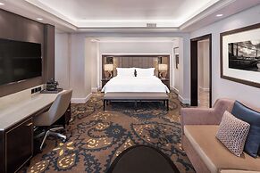 Radisson Blu Hotel, Dubai Deira Creek