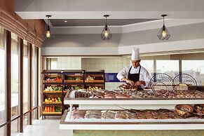 Radisson Blu Hotel, Dubai Deira Creek