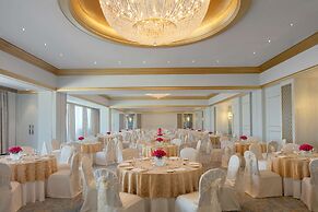 Radisson Blu Hotel, Dubai Deira Creek