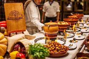Radisson Blu Hotel, Dubai Deira Creek