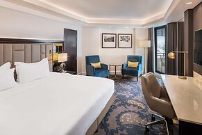 Radisson Blu Hotel, Dubai Deira Creek