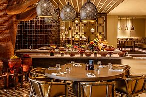 Radisson Blu Hotel, Dubai Deira Creek