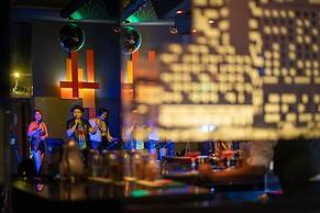 Radisson Blu Hotel, Dubai Deira Creek