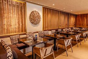 Radisson Blu Hotel, Dubai Deira Creek
