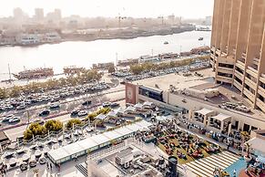 Radisson Blu Hotel, Dubai Deira Creek