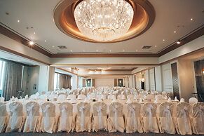 Radisson Blu Hotel, Dubai Deira Creek
