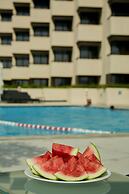 Radisson Blu Hotel, Dubai Deira Creek