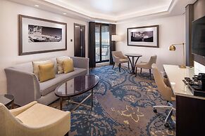 Radisson Blu Hotel, Dubai Deira Creek
