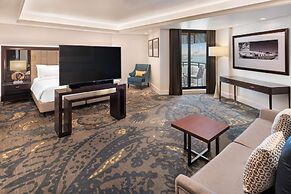 Radisson Blu Hotel, Dubai Deira Creek