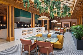 Radisson Blu Hotel, Dubai Deira Creek