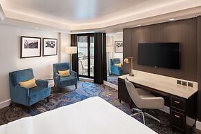 Radisson Blu Hotel, Dubai Deira Creek