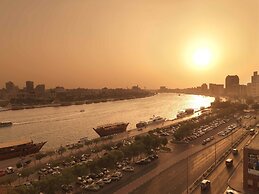 Radisson Blu Hotel, Dubai Deira Creek