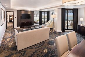 Radisson Blu Hotel, Dubai Deira Creek