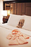 Radisson Blu Hotel, Dubai Deira Creek
