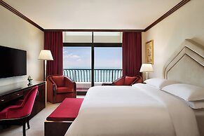 Sheraton Grand Doha Resort & Convention Hotel