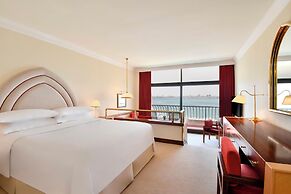 Sheraton Grand Doha Resort & Convention Hotel